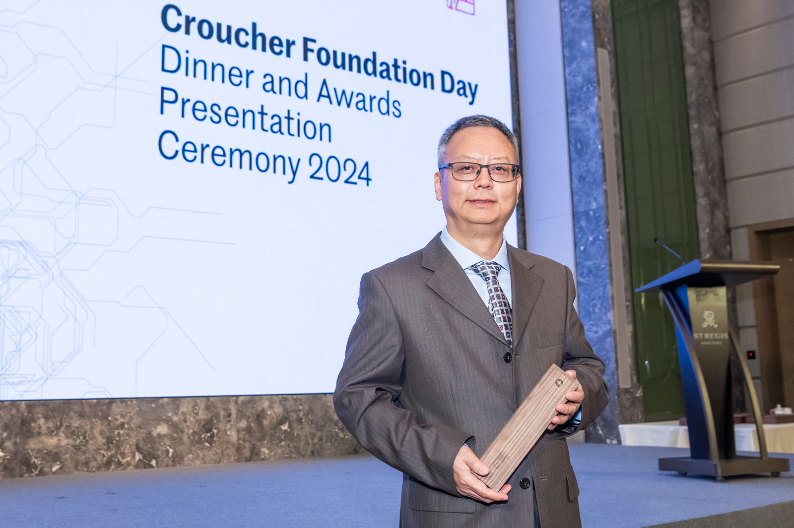 Senior Croucher Fellowship rewards CityUHK clean energy expert