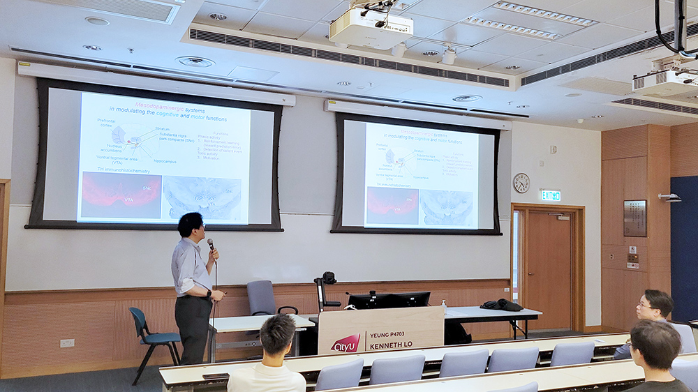 Prof. Tadashi Isa gave his seminar on “Roles of Mesolimbic and Mesocortical Dopaminergic Pathways in Motor Recovery and Decision Making”.