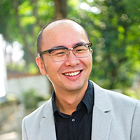 Dr. Lawrence Yeuk-yu YUNG