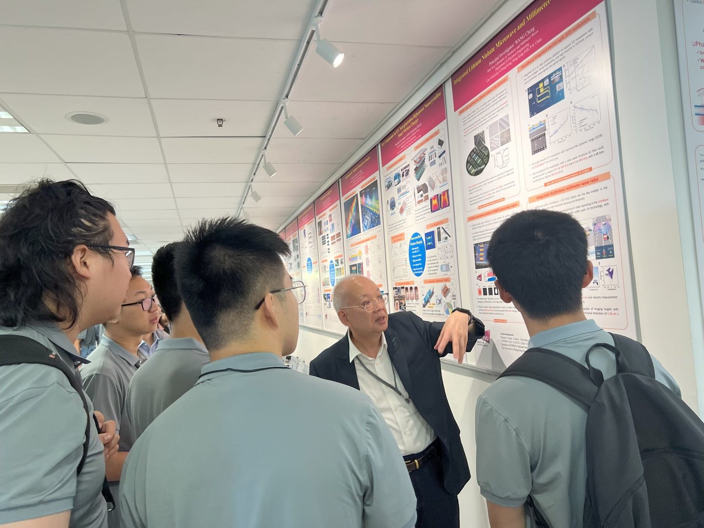 Students from top-tier mainland universities visit CityUHK_02