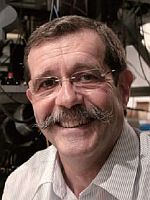 Professor Alain Aspect